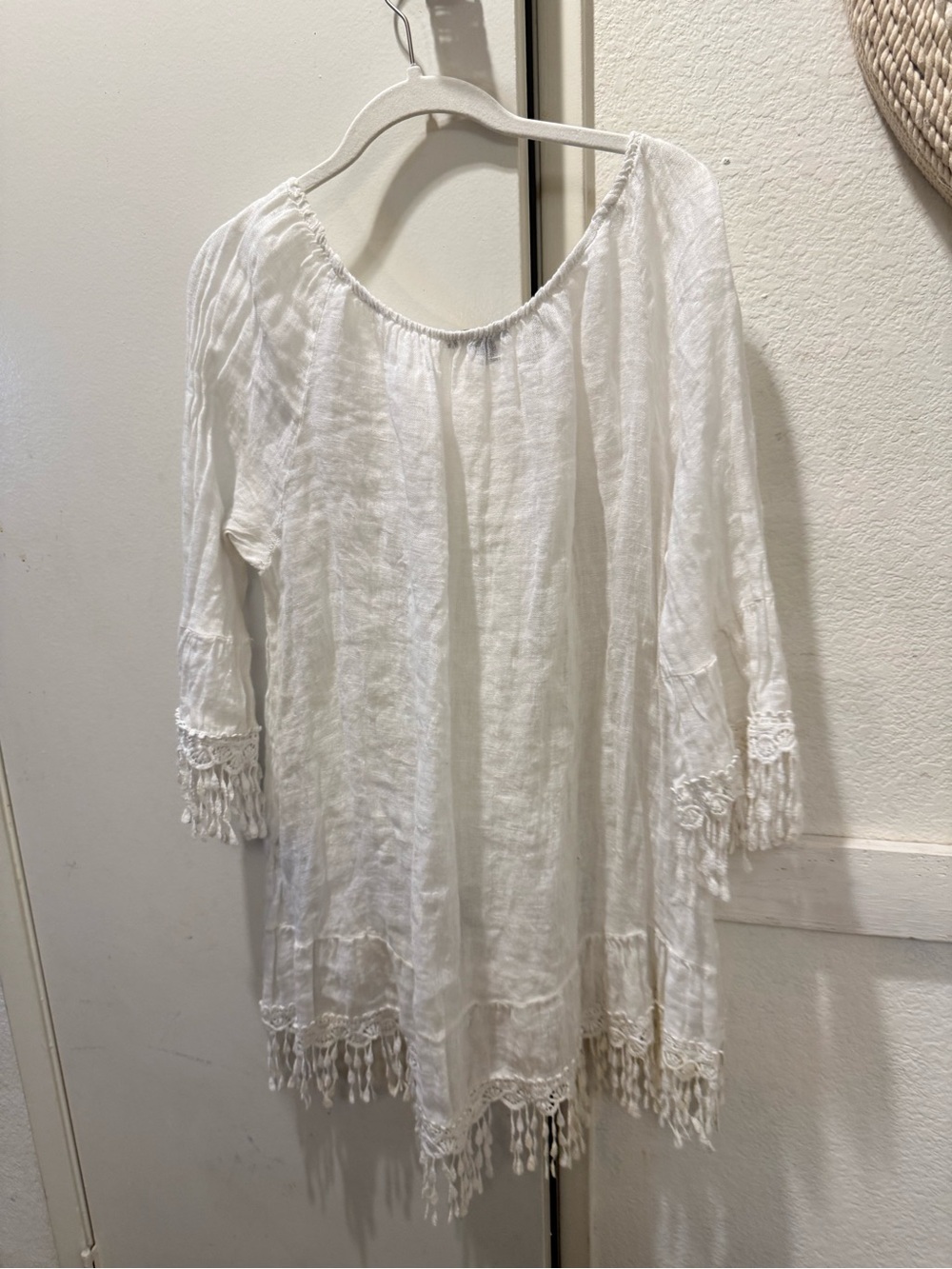 Saks Fifth Avenue 100% linen White Boho Lace-Trim tunic peasant Top large